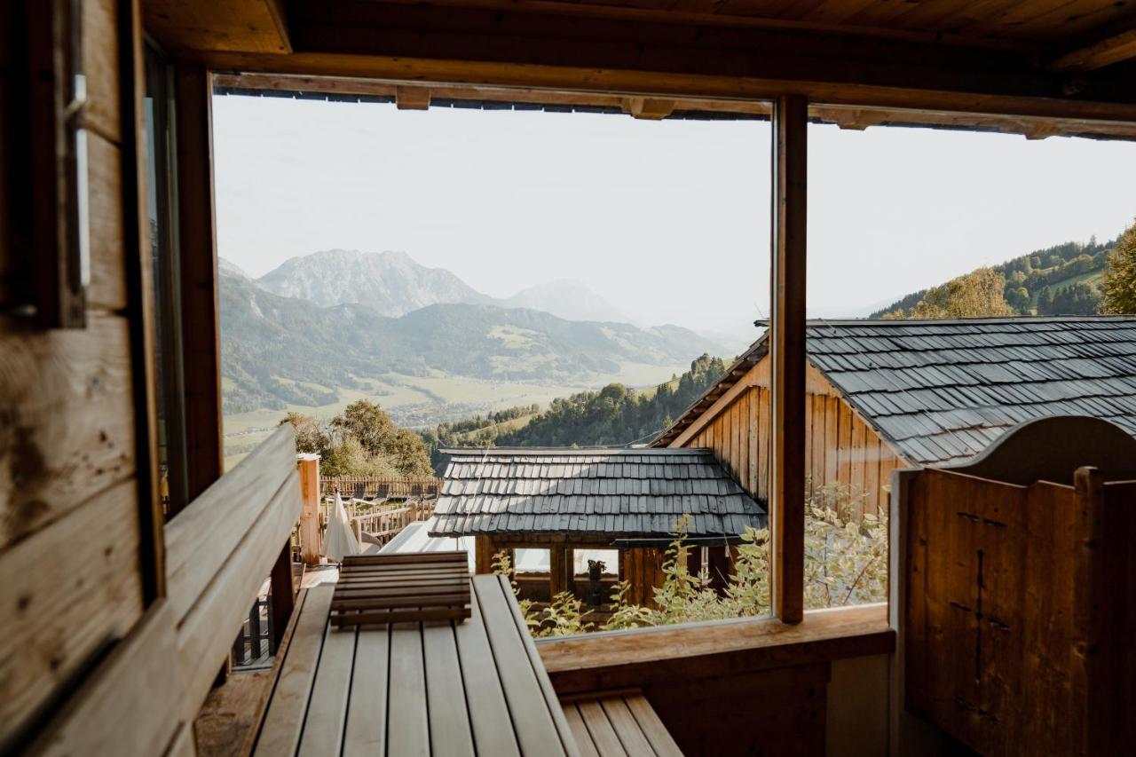 Natur- Und Wellnesshotel Hoeflehner Haus im Ennstal Exterior foto